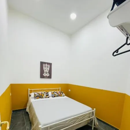 ゲストハウス Casa Corallo ナポリ